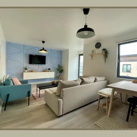 Family Friendly Maritime Apartment Swansea Exterior photo