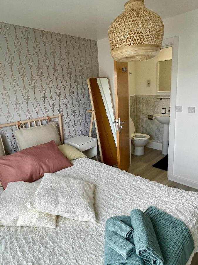 Family Friendly Maritime Apartment Swansea Exterior photo